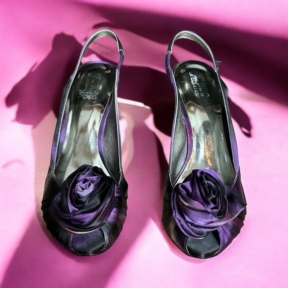 Guess by Marciano heels, size 7.5 - Picture 2 of 9